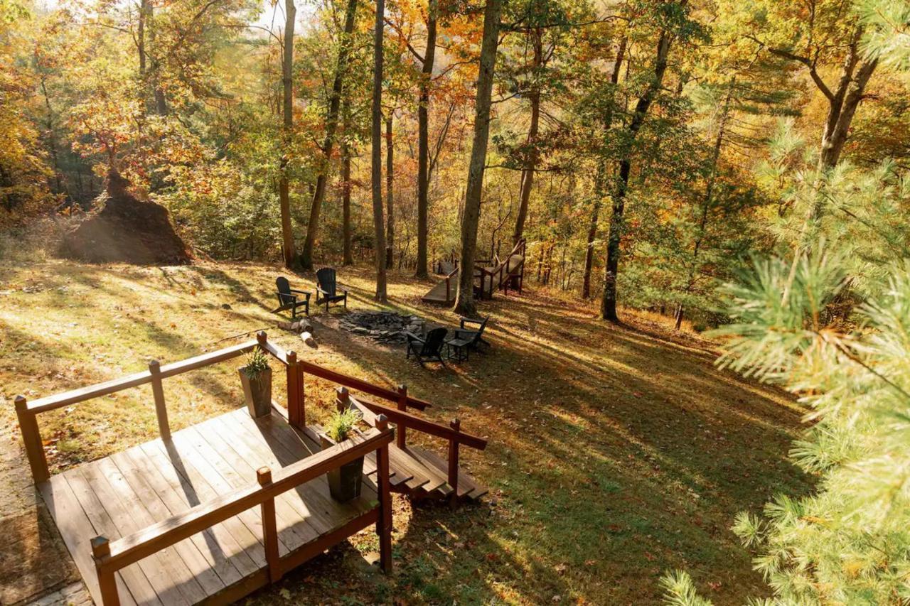 Villa Hot Tub Charming & Chic Mountain Gem On Sleepy Creek Berkeley Springs Exterior foto